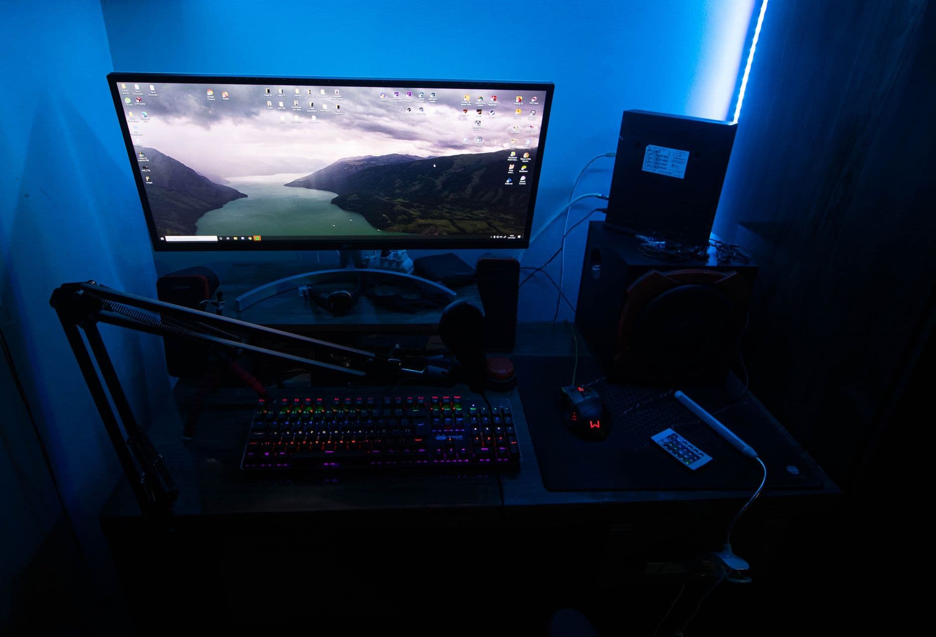 computer monitor
